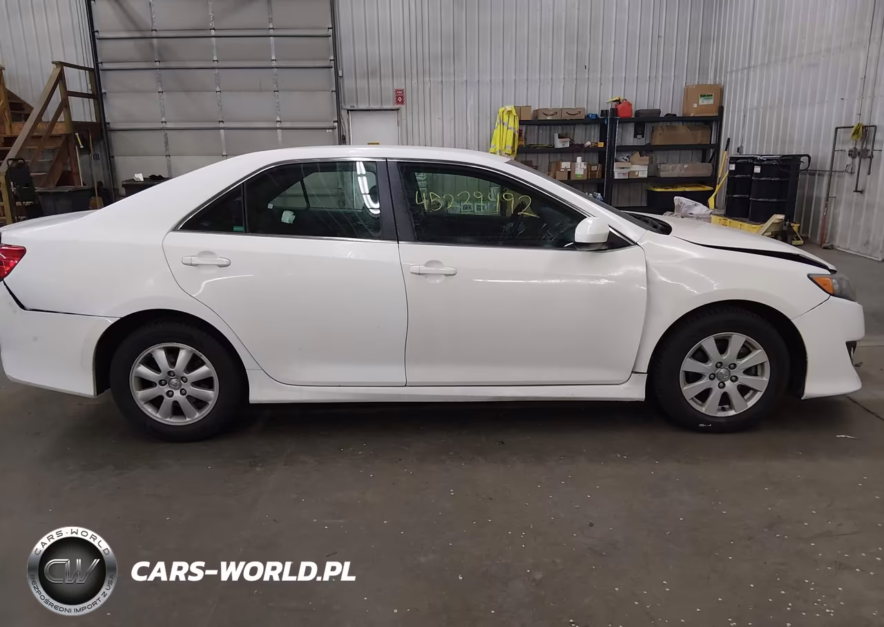 2013 Toyota Camry Se VIN:4T1BF1FK7DU699272 - 14