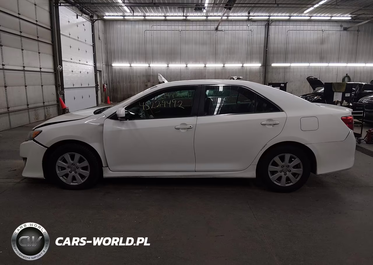 2013 Toyota Camry Se VIN:4T1BF1FK7DU699272 - 15