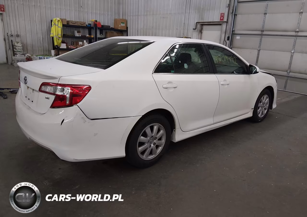 2013 Toyota Camry Se VIN:4T1BF1FK7DU699272 - 4