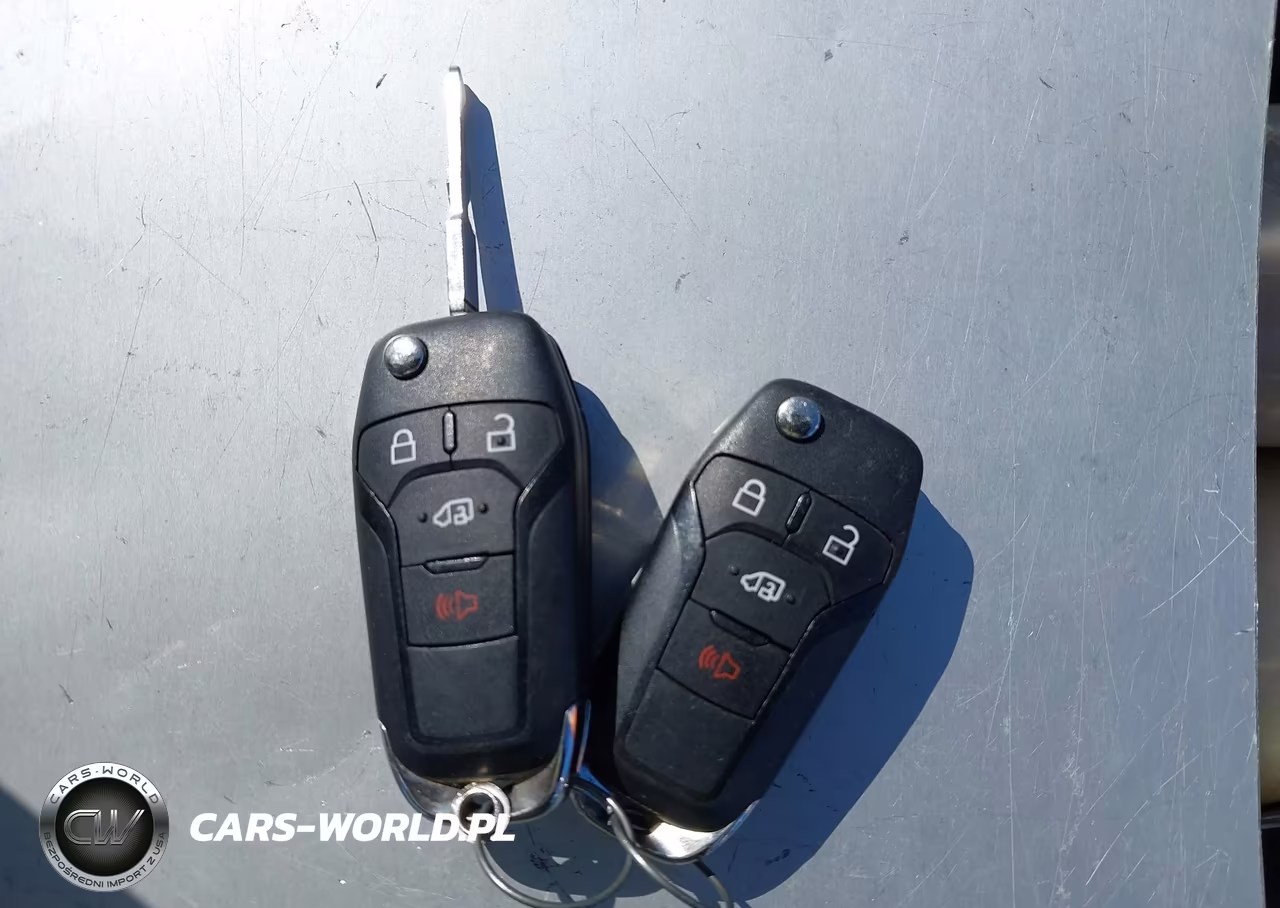 2023 Ford Transit-150 VIN:1FTYE2C88PKA02868 - 11