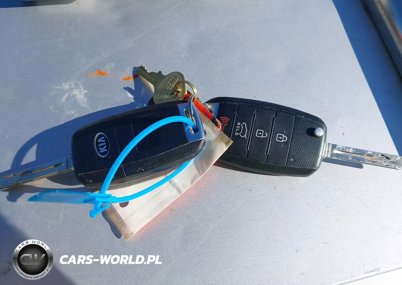 2014 Kia Soul VIN:KNDJN2A24E7717498 - 11