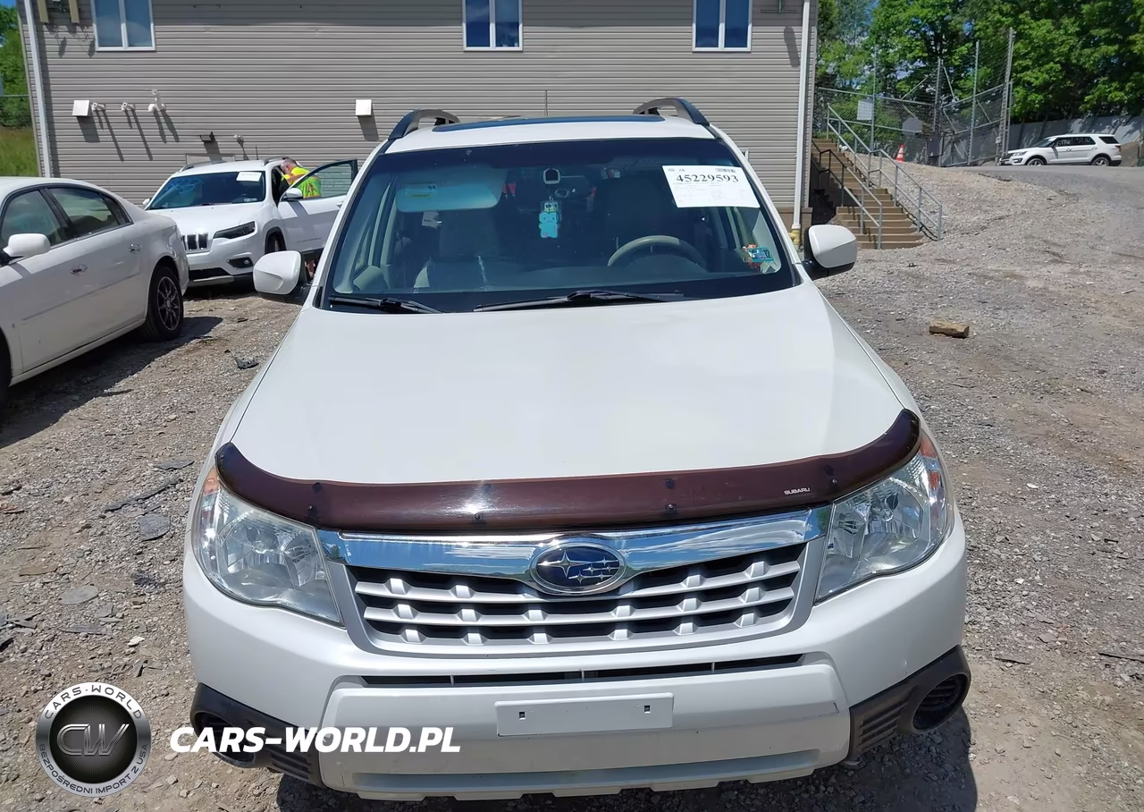 2011 Subaru Forester 2.5X Premium VIN:JF2SHADC5BH757087 - 6