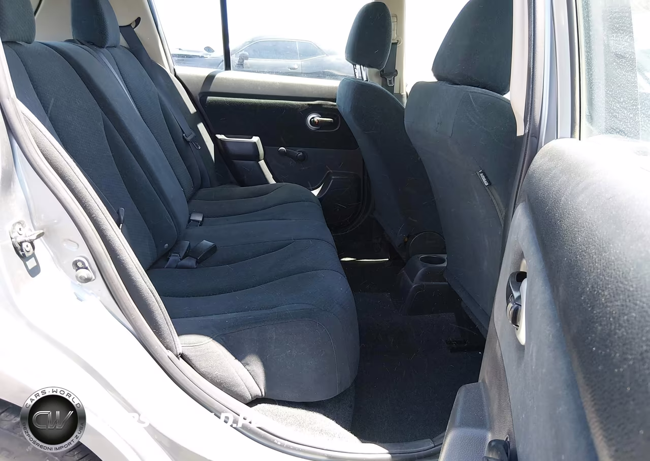 2011 Nissan Versa 1.8S VIN:3N1BC1CP3BL469221 - 8