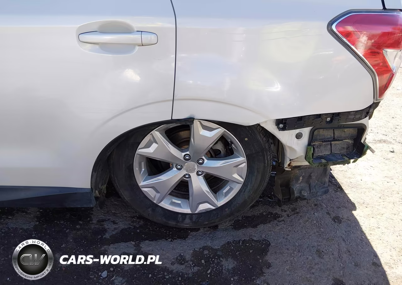 2014 Subaru Forester 2.5I Touring VIN:JF2SJAPC1EH504773 - 6