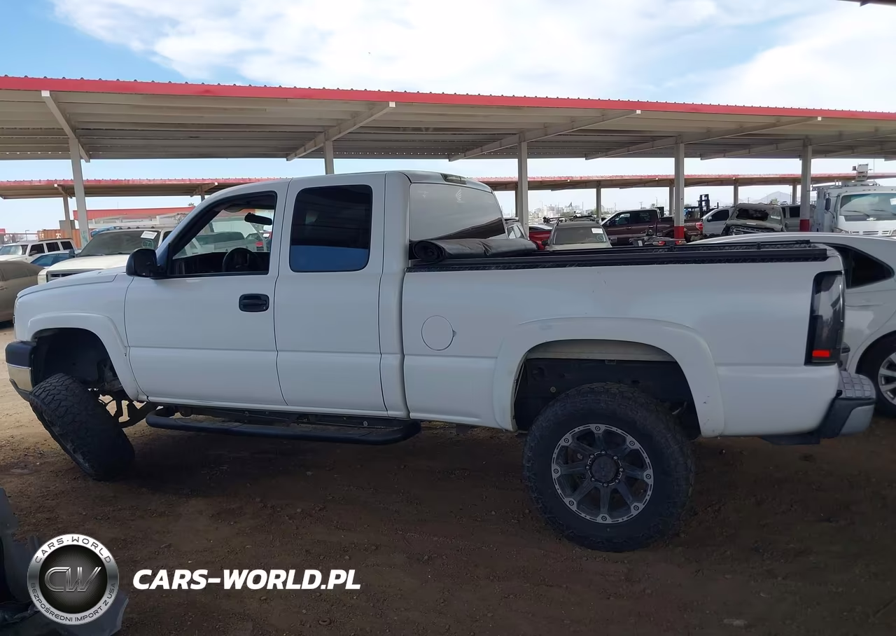 2007 Chevrolet Silverado 2500Hd Classic Work Truck VIN:1GCHC29U47E155840 - 14