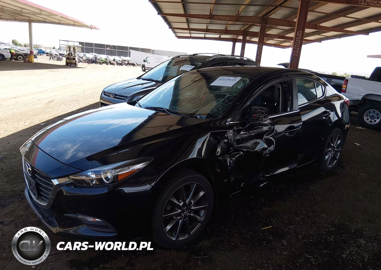 2018 Mazda Mazda3 Touring VIN:3MZBN1V39JM253185 - 6