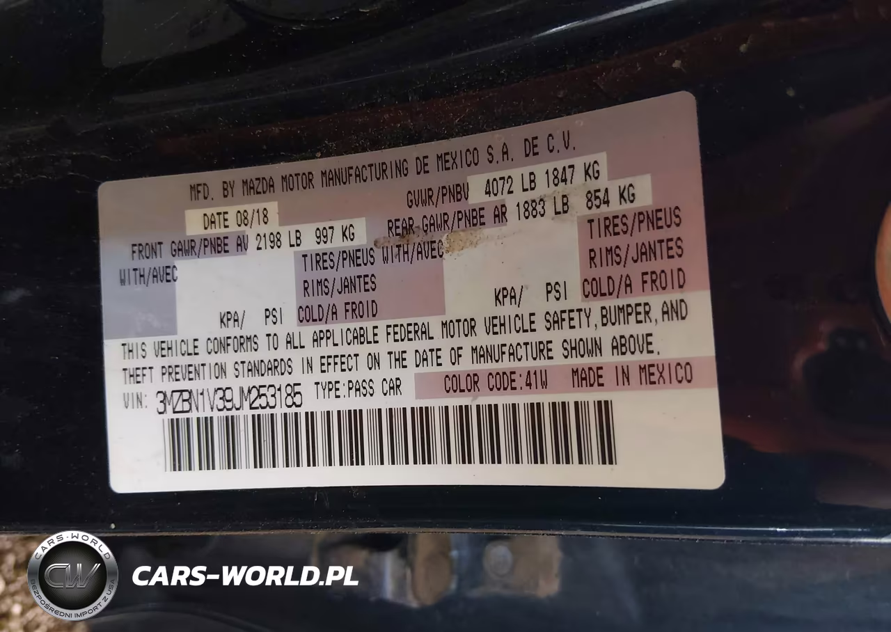 2018 Mazda Mazda3 Touring VIN:3MZBN1V39JM253185 - 9