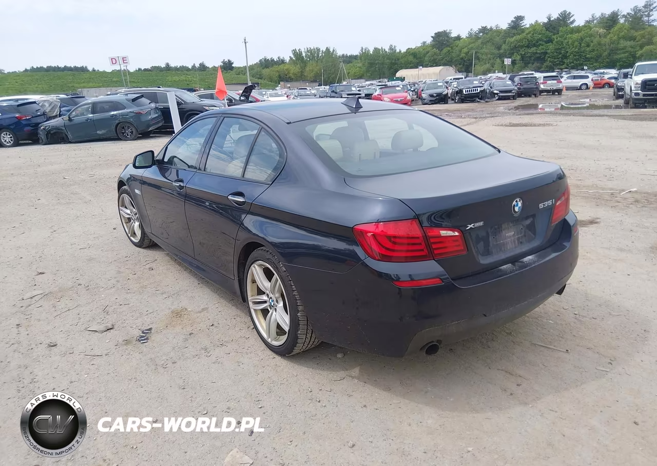 2013 BMW 535I xDrive VIN:WBAFU7C55DDU69403 - 3