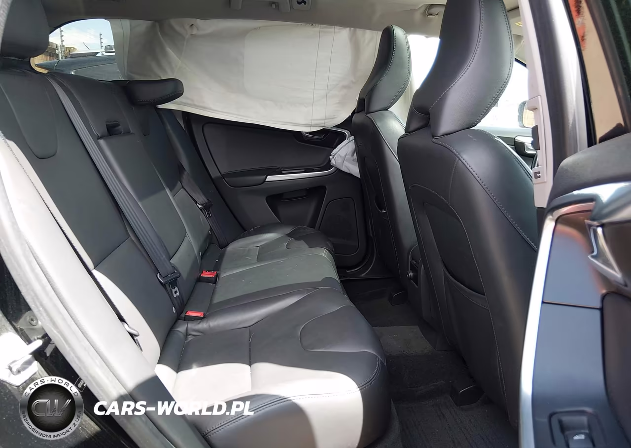 2016 Volvo Xc60 T5 Premier VIN:YV4612RKXG2837681 - 8