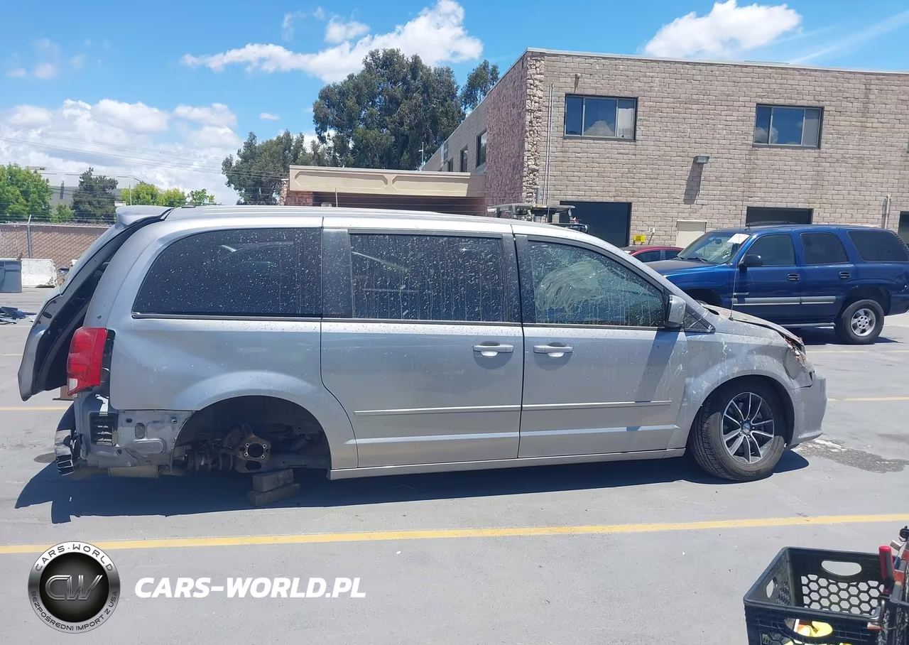 2016 Dodge Grand Caravan Se Plus VIN:2C4RDGBG0GR256508 - 14