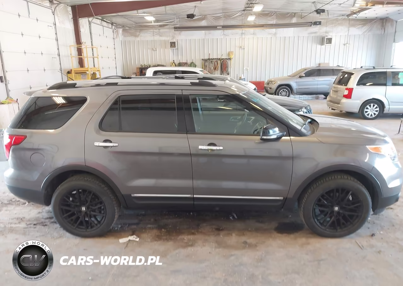 2013 Ford Explorer Xlt VIN:1FM5K8D8XDGA63288 - 13