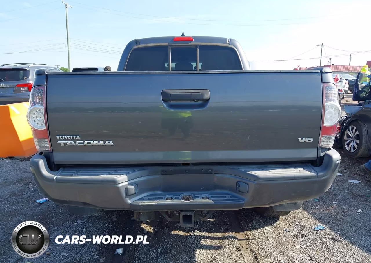 2013 Toyota Tacoma Base V6 VIN:5TFMU4FN9DX018641 - 16