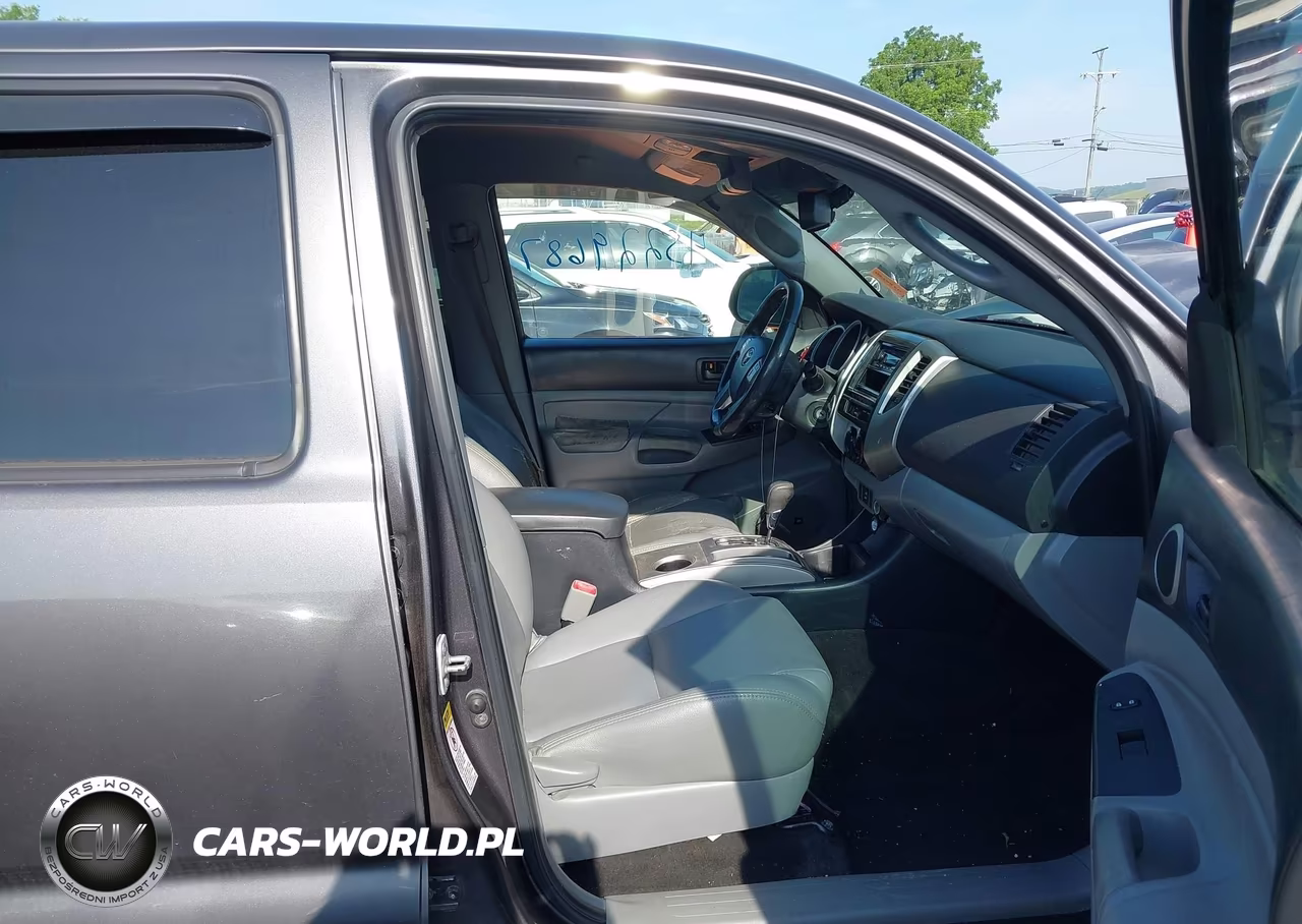 2013 Toyota Tacoma Base V6 VIN:5TFMU4FN9DX018641 - 5