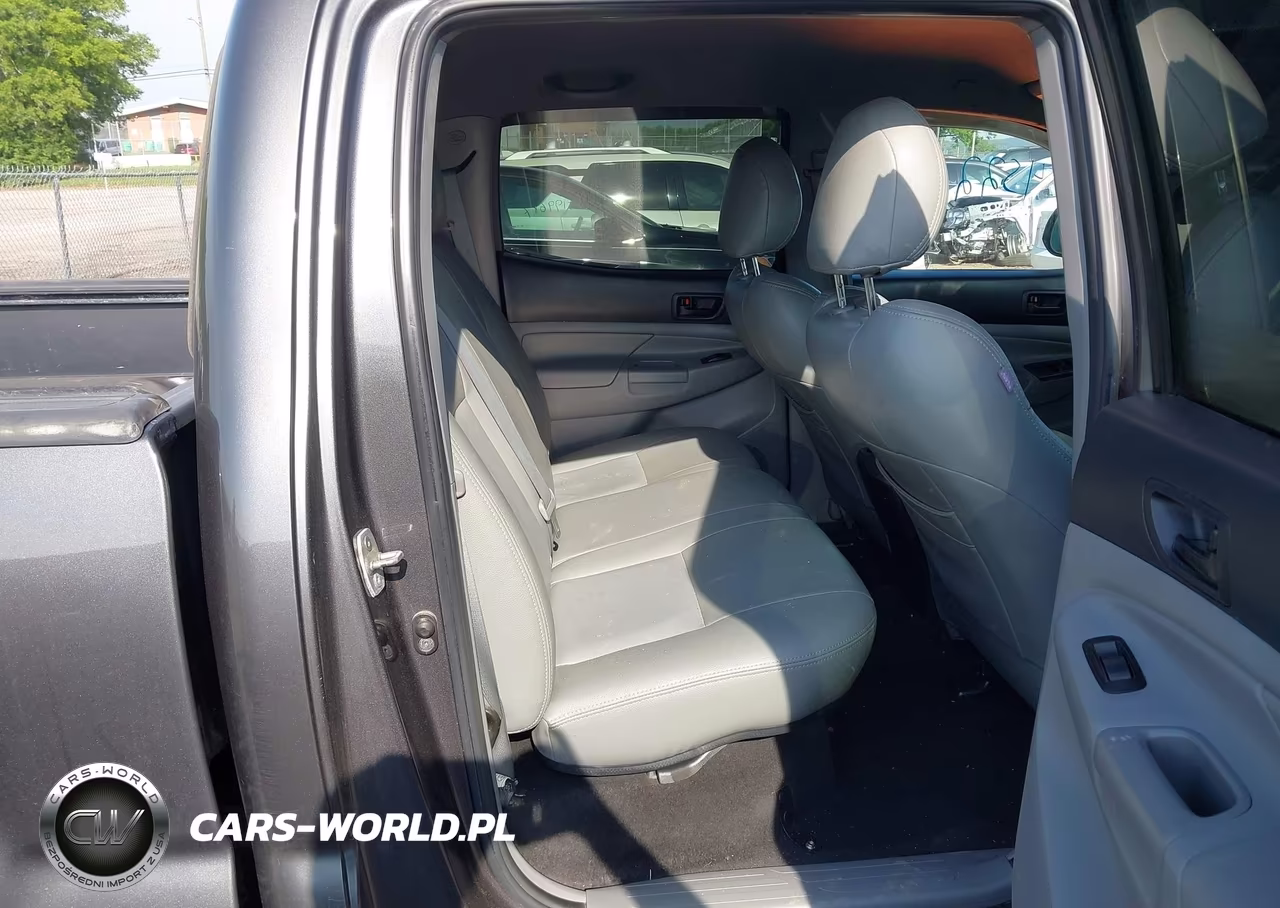 2013 Toyota Tacoma Base V6 VIN:5TFMU4FN9DX018641 - 8