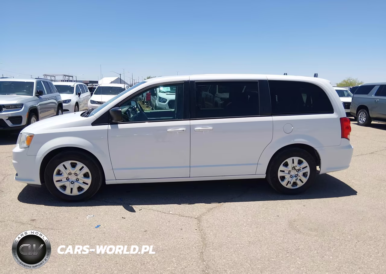 2018 Dodge Grand Caravan Se VIN:2C4RDGBG3JR309922 - 16