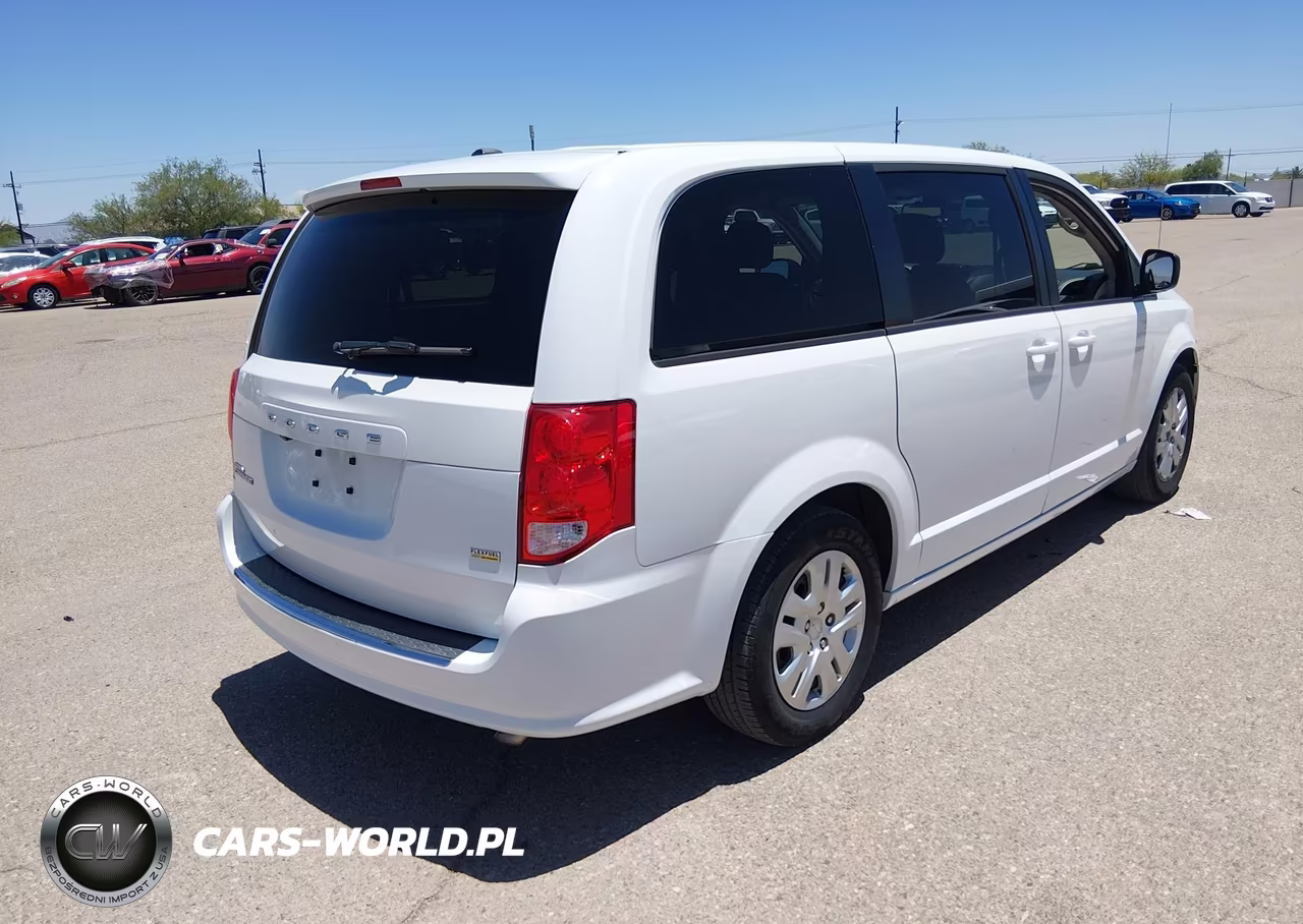 2018 Dodge Grand Caravan Se VIN:2C4RDGBG3JR309922 - 4