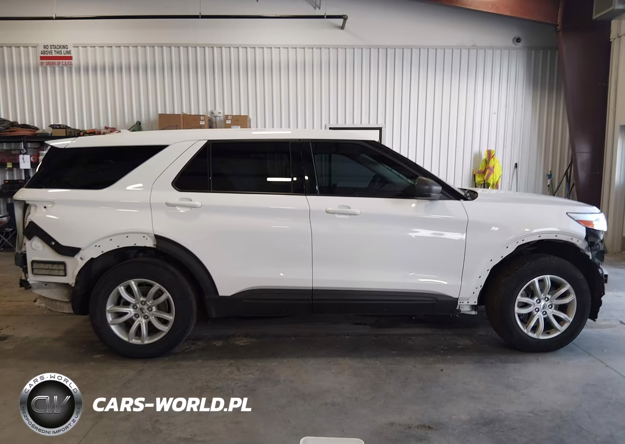 2020 Ford Explorer VIN:1FMSK8BH3LGC98832 - 13