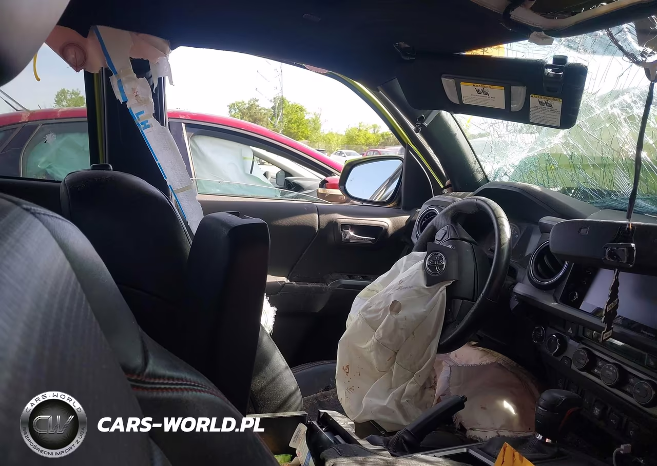 2022 Toyota Tacoma Trd Pro VIN:3TYCZ5AN9NT094382 - 5