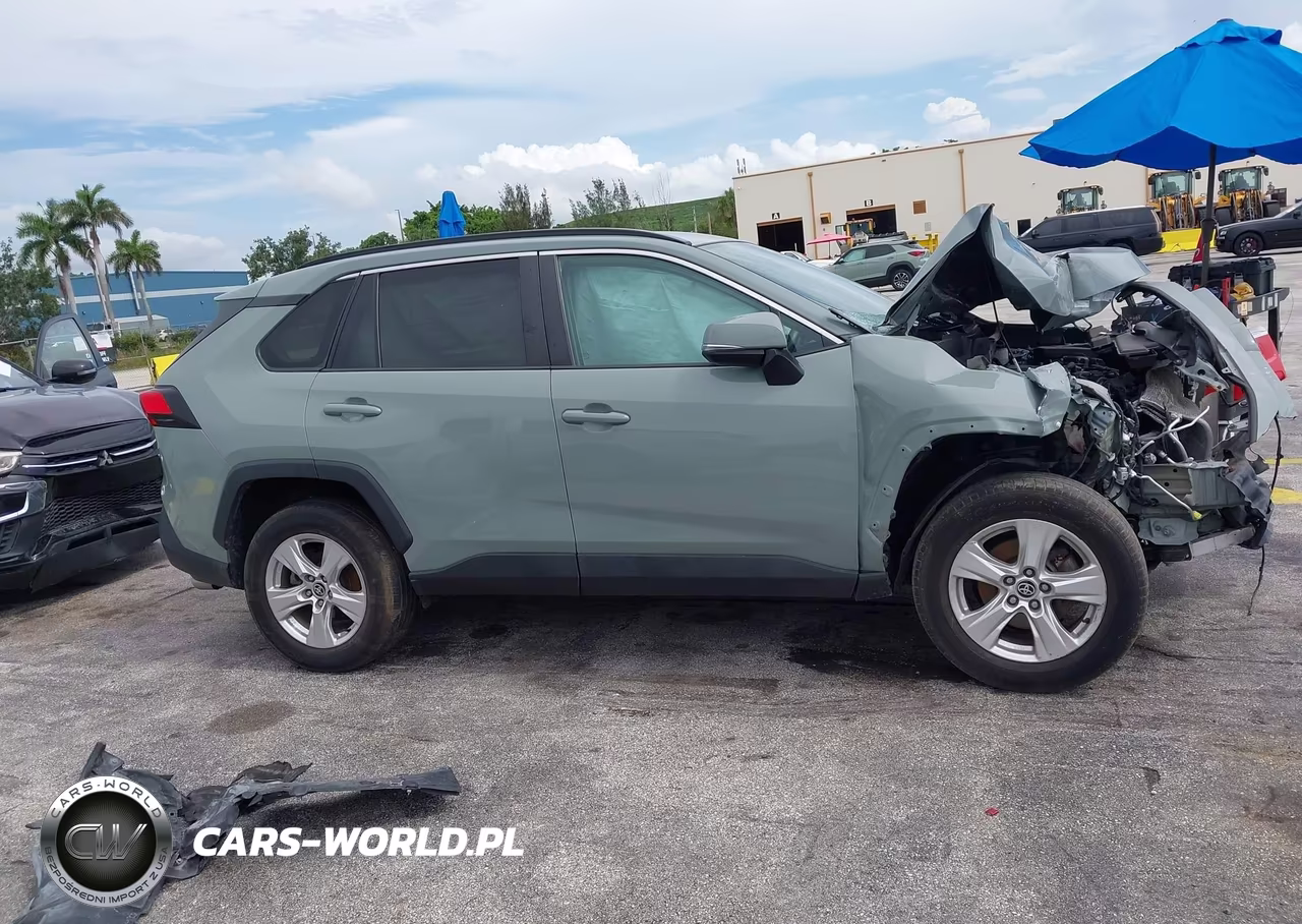 2021 Toyota Rav4 Xle VIN:2T3P1RFV9MW172791 - 14