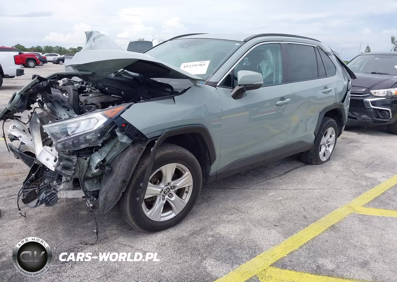 2021 Toyota Rav4 Xle VIN:2T3P1RFV9MW172791 - 2