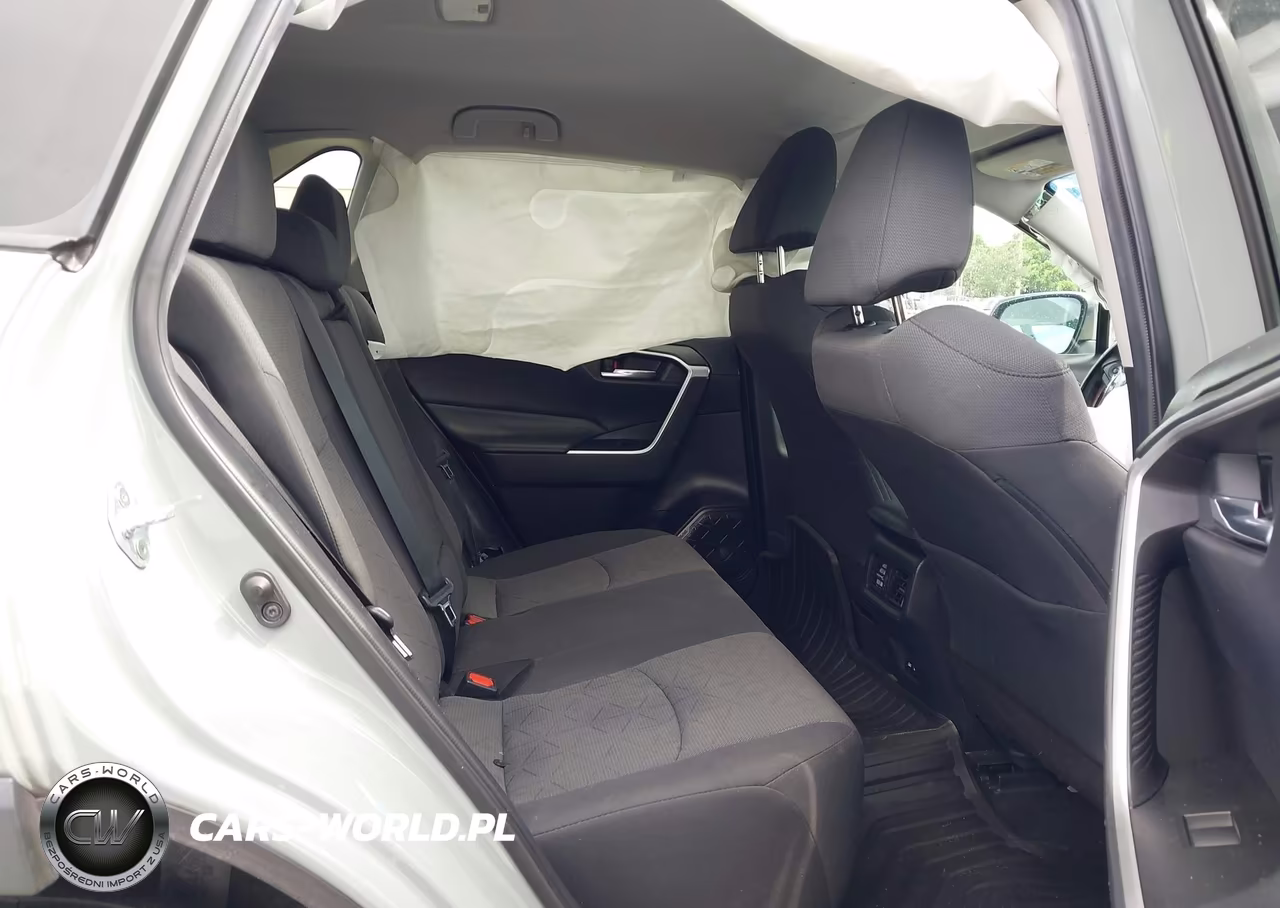 2021 Toyota Rav4 Xle VIN:2T3P1RFV9MW172791 - 8
