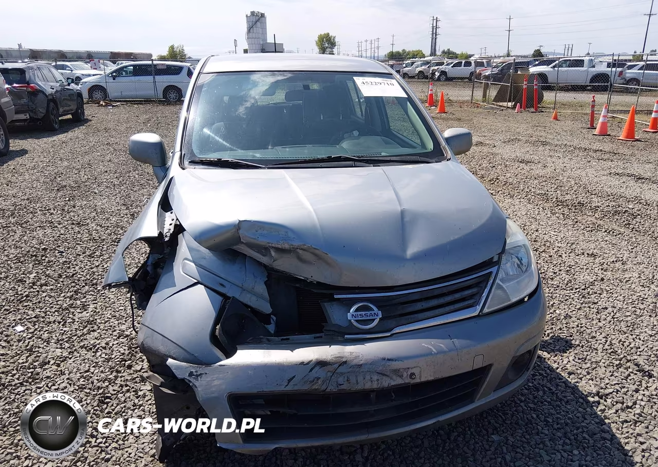 2010 Nissan Versa 1.8S VIN:3N1BC1CP2AL396079 - 12