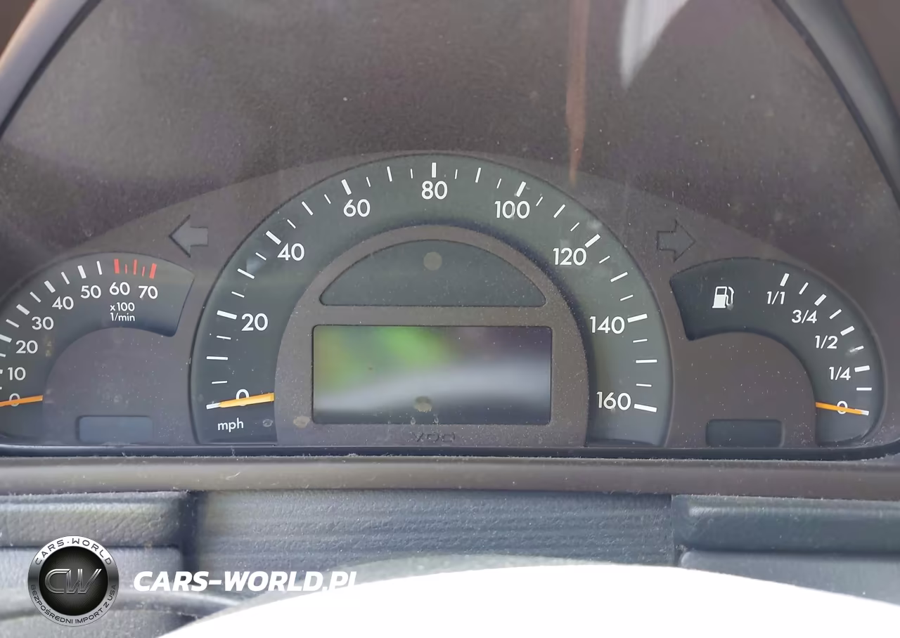2004 Mercedes-Benz C 230 Kompressor Sport-Sport VIN:WDBRF40J24F530056 - 7