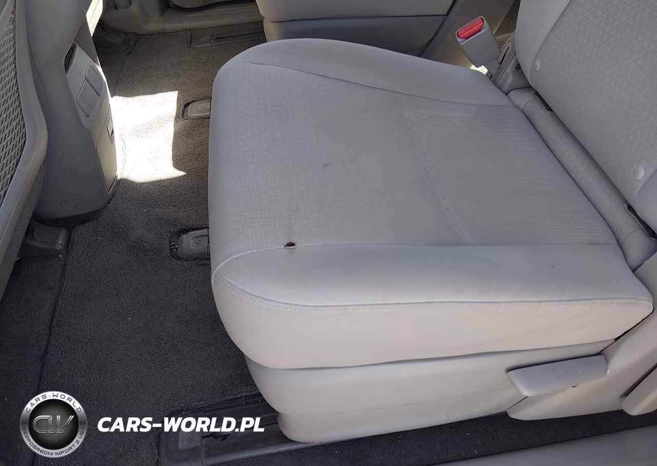 2018 Kia Sedona L VIN:KNDMA5C11J6388807 - 12
