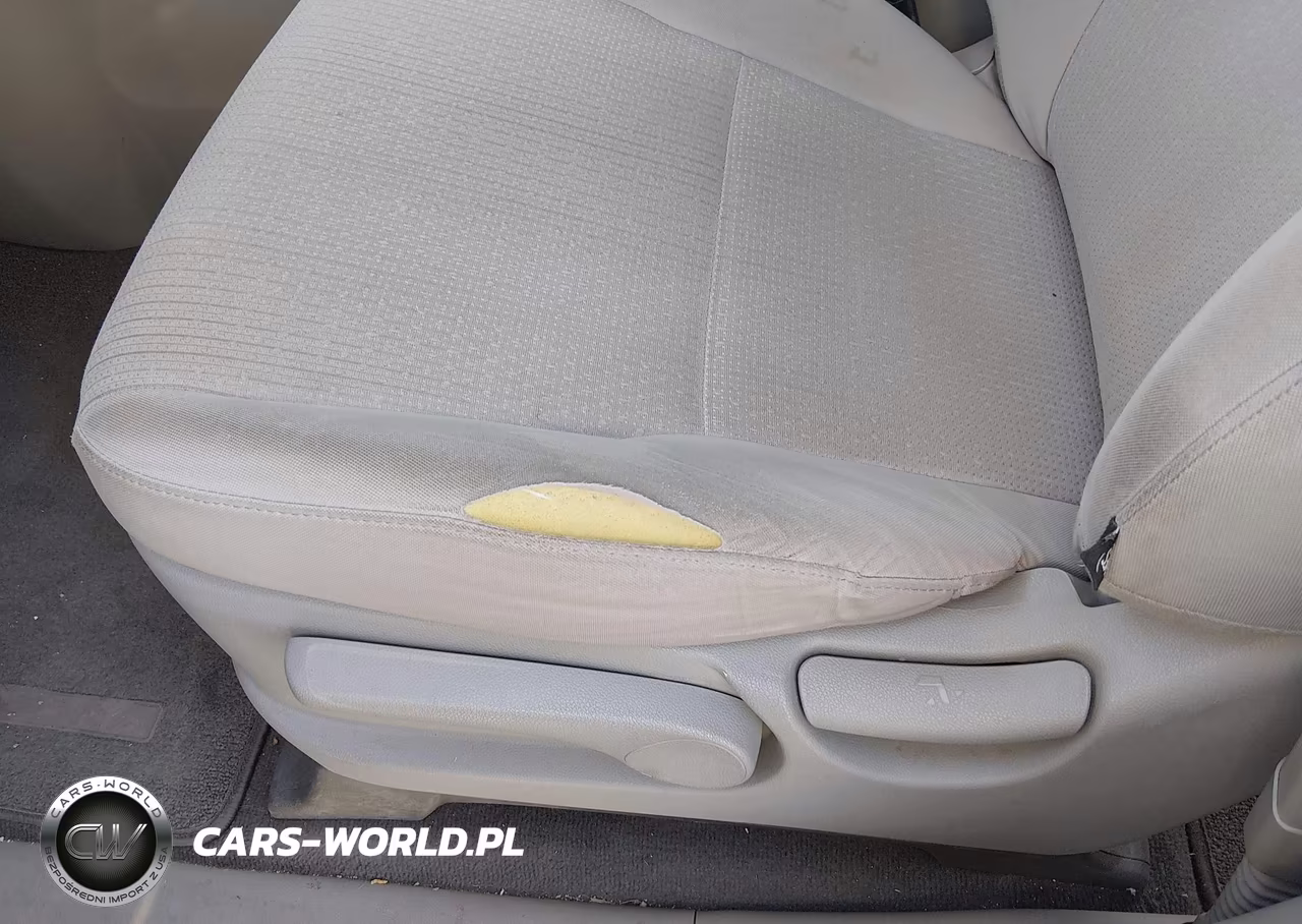2018 Kia Sedona L VIN:KNDMA5C11J6388807 - 6