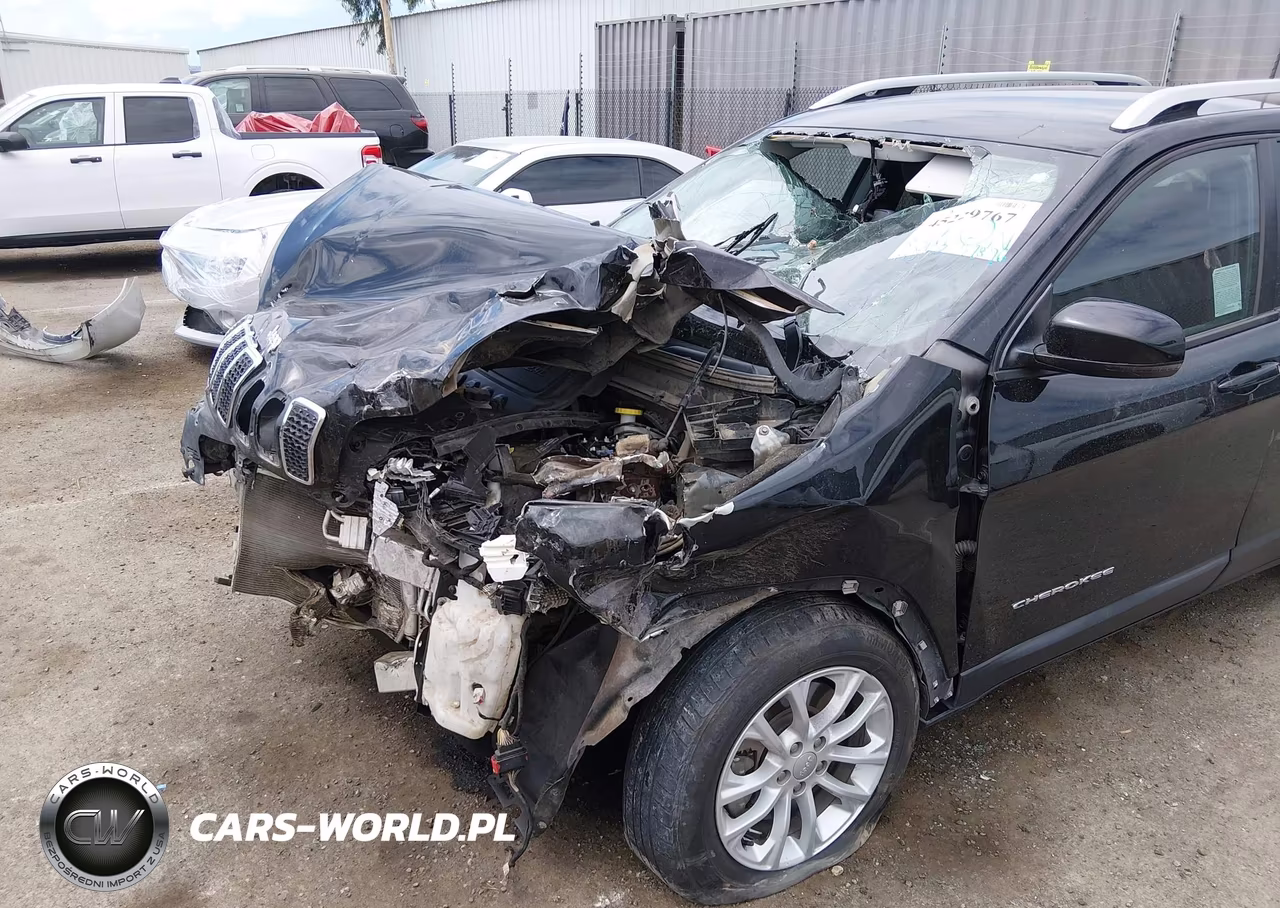 2021 Jeep Cherokee Latitude Fwd VIN:1C4PJLCB4MD125706 - 18