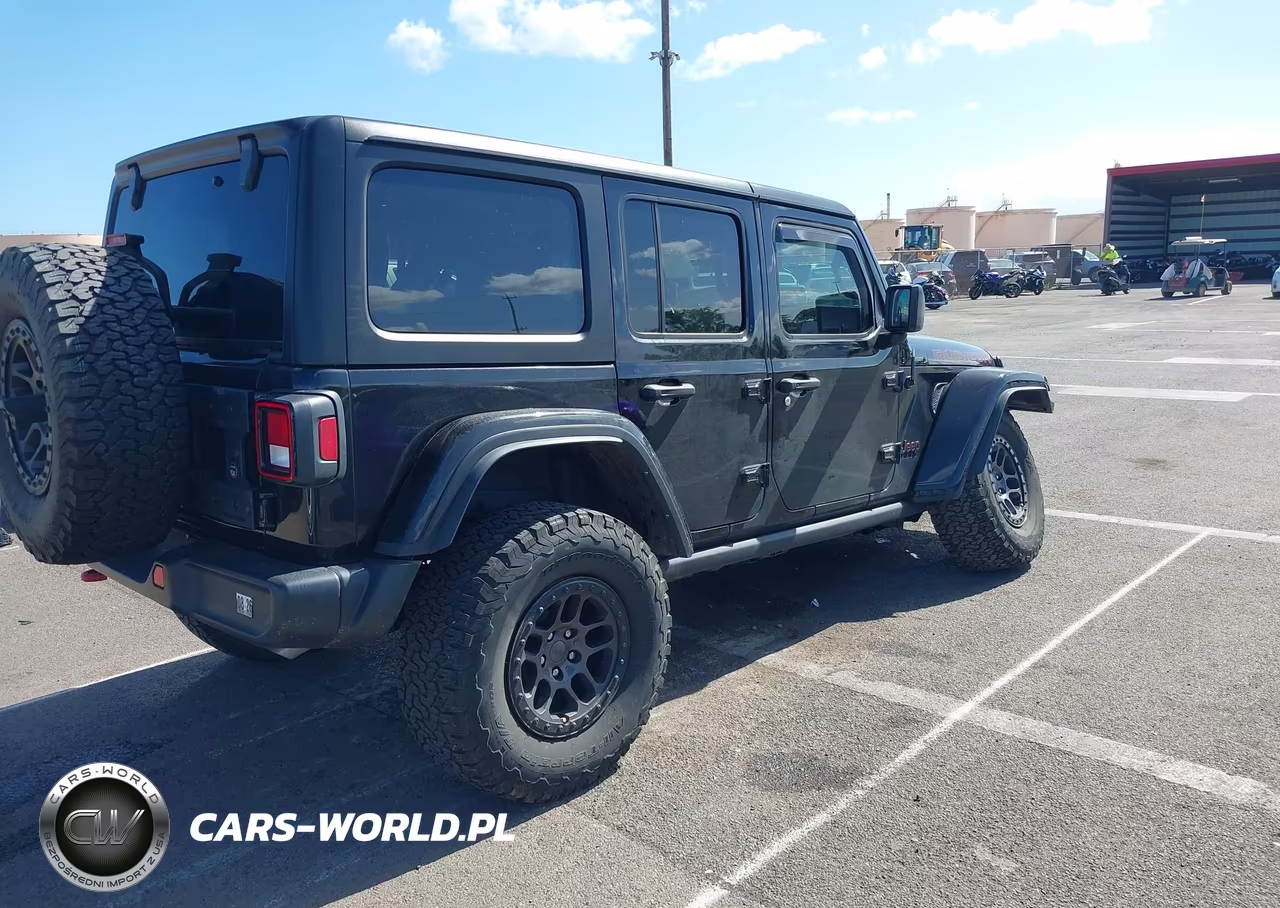 2022 Jeep Wrangler Unlimited Rubicon 4X4 VIN:1C4HJXFN1NW242103 - 4