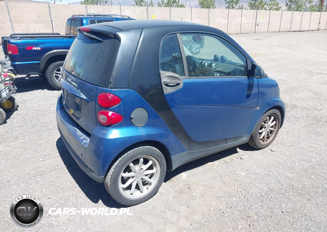 2010 Smart Fortwo Passion-Pure VIN:WMEEJ3BA0AK342162 - 4