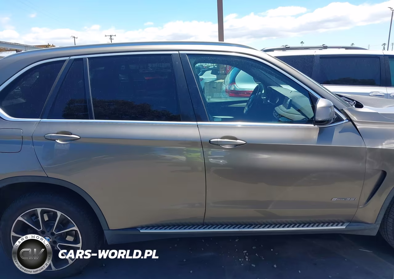 2017 BMW X5 Sdrive35I VIN:5UXKR2C36H0U24566 - 14