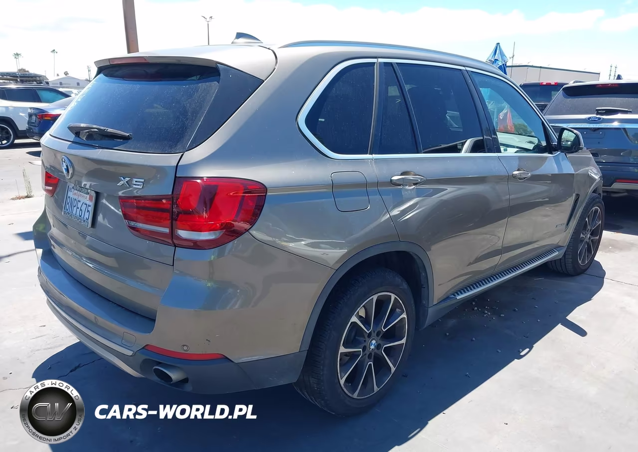 2017 BMW X5 Sdrive35I VIN:5UXKR2C36H0U24566 - 4