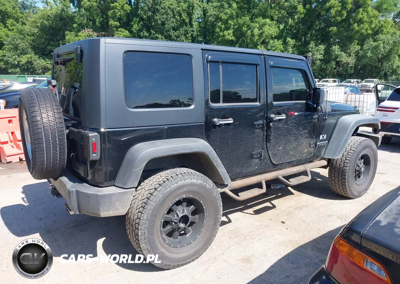 2008 Jeep Wrangler Unlimited X VIN:1J4GB39148L517912 - 13