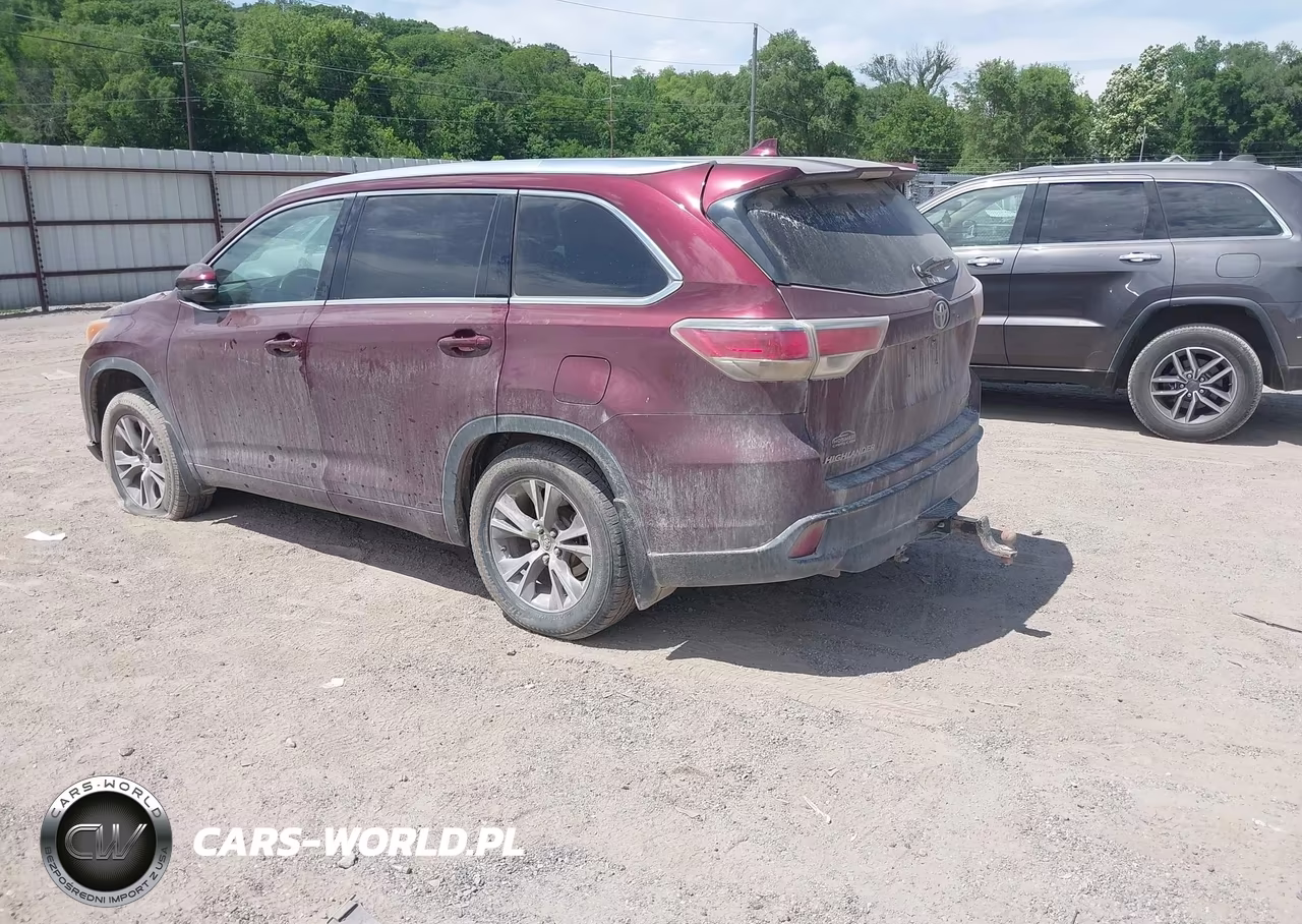 2014 Toyota Highlander Xle V6 VIN:5TDJKRFH4ES054647 - 3