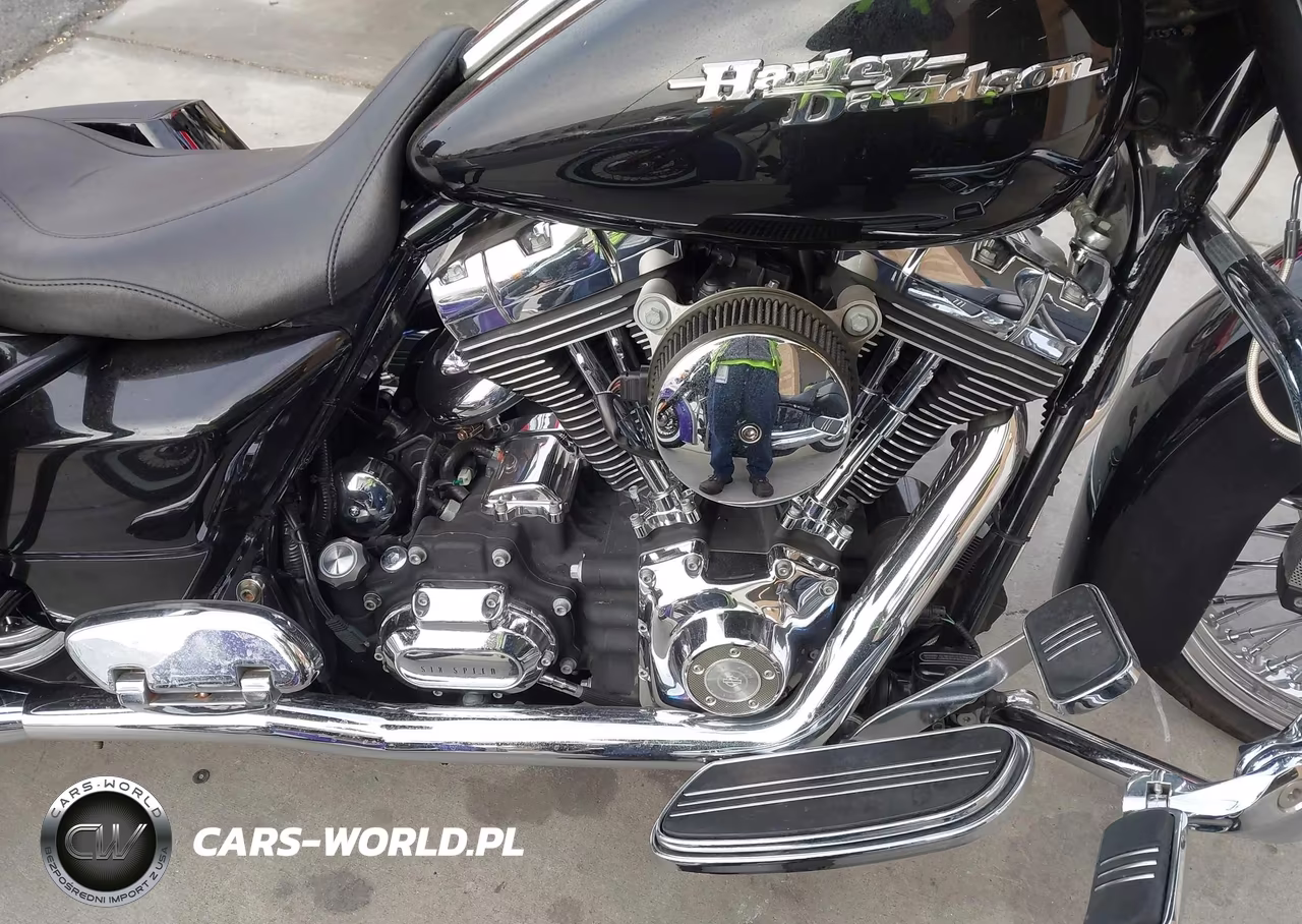 2008 Harley-Davidson Flhx VIN:1HD1KB4128Y701941 - 8
