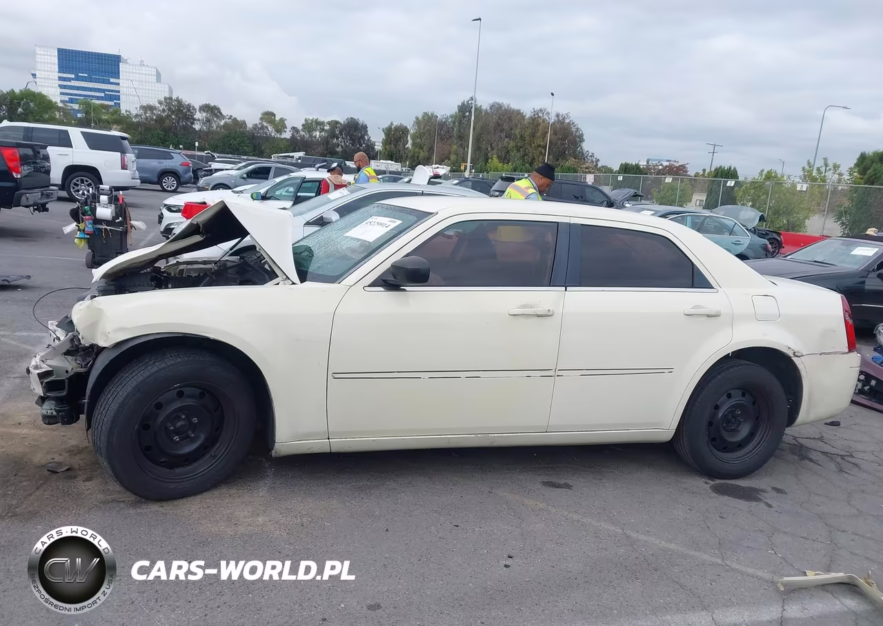 2008 Chrysler 300 Lx VIN:2C3KA43R88H253621 - 15
