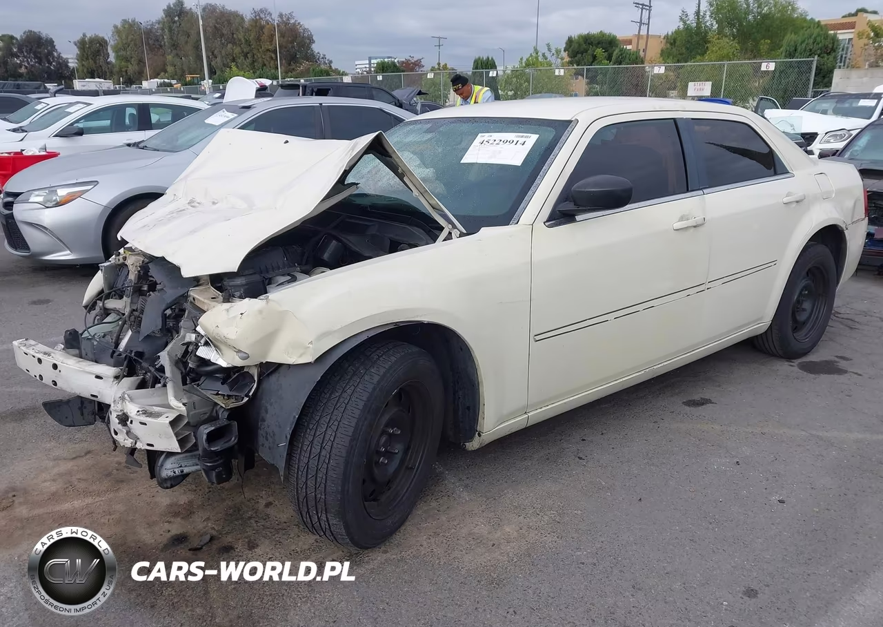2008 Chrysler 300 Lx VIN:2C3KA43R88H253621 - 2