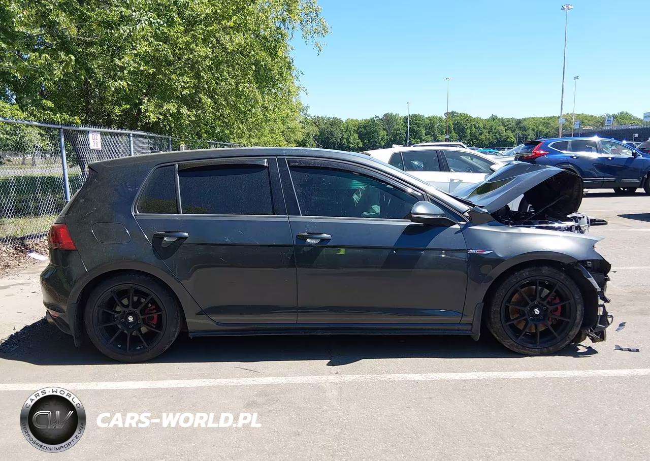2015 Volkswagen Golf Gti 2.0T Se 4-Door VIN:3VW5T7AU0FM008917 - 13