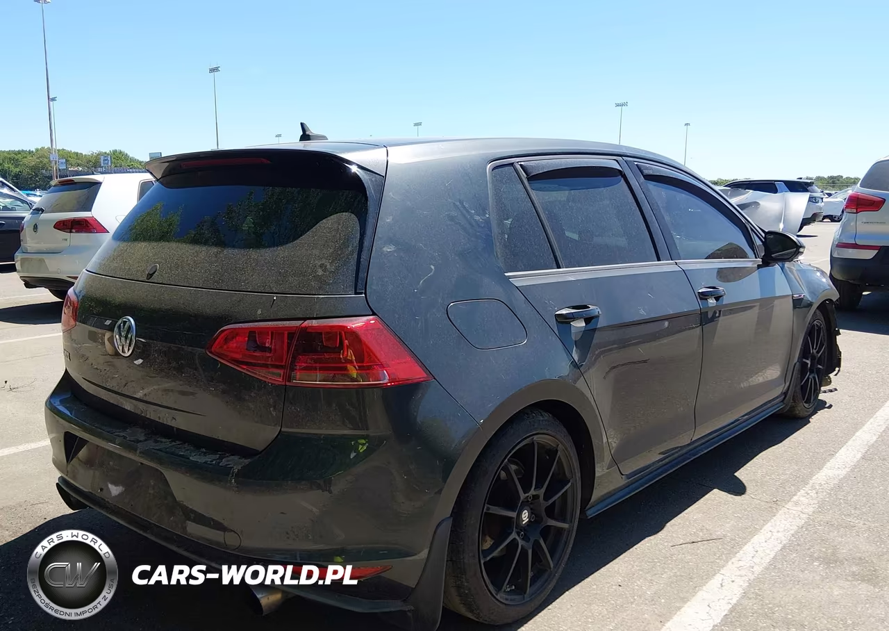 2015 Volkswagen Golf Gti 2.0T Se 4-Door VIN:3VW5T7AU0FM008917 - 4