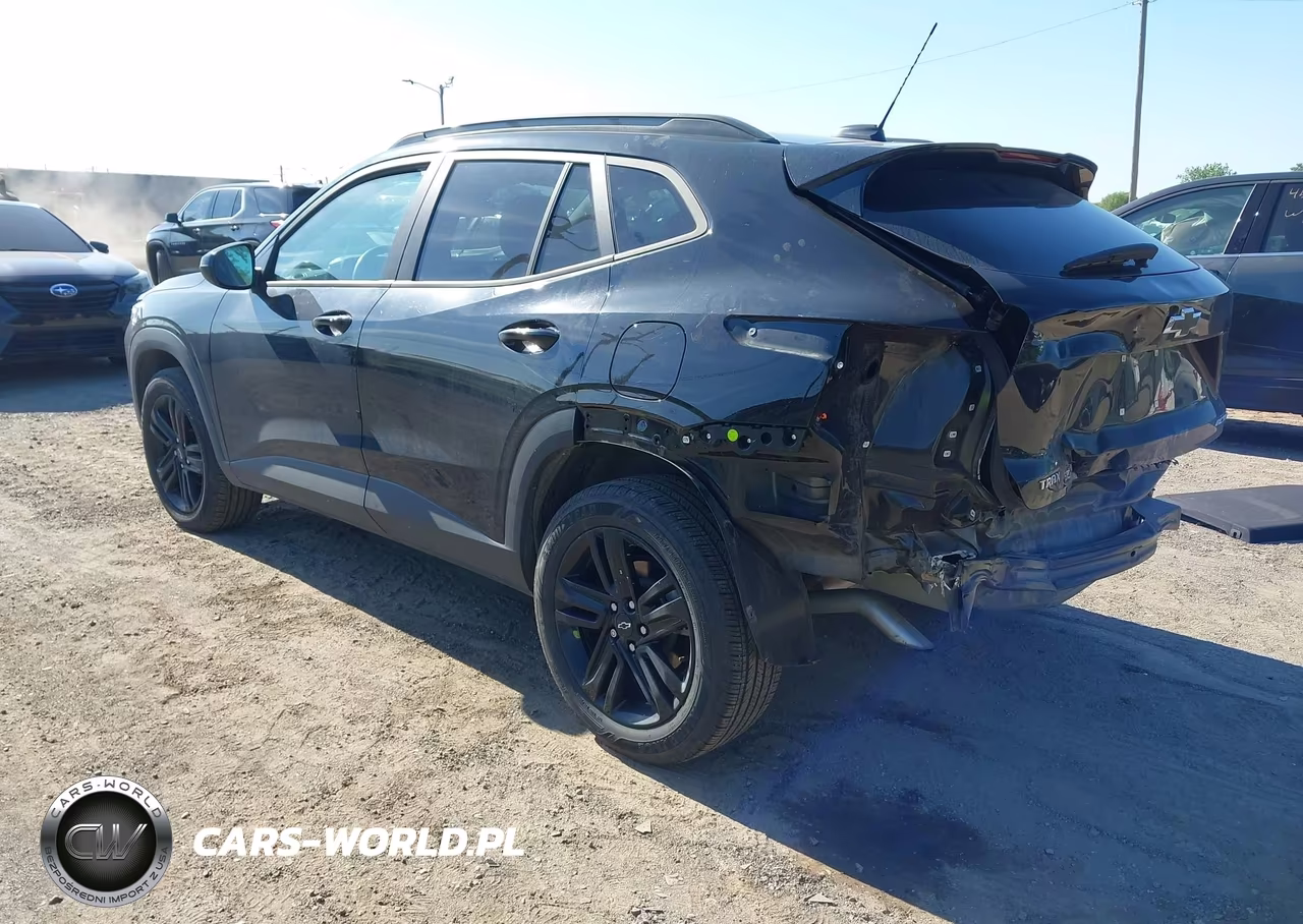 2025 Chevrolet Trax Fwd Activ VIN:KL77LKEP3SC020555 - 3