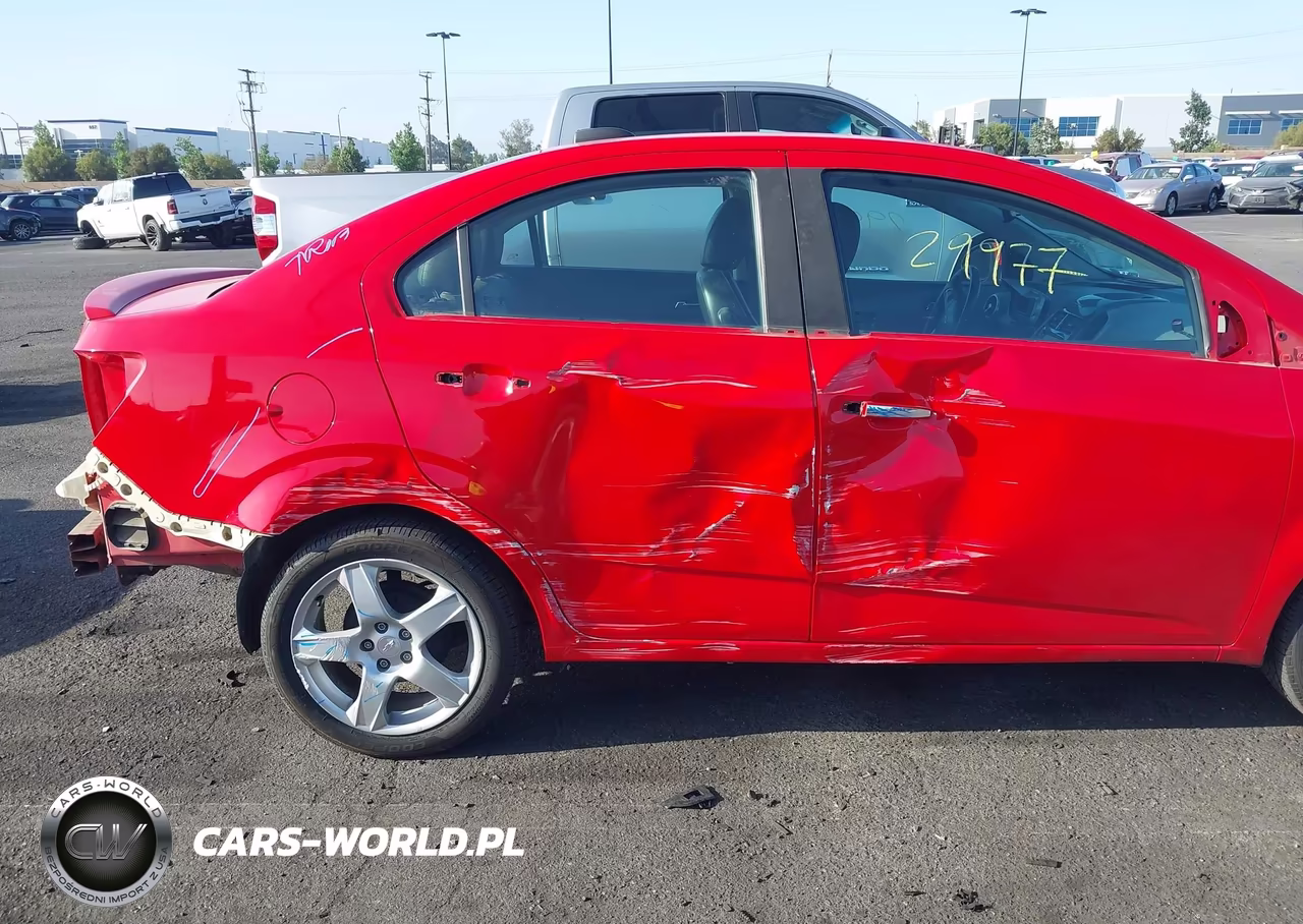 2016 Chevrolet Sonic Ltz Auto VIN:1G1JE5SB4G4137116 - 6