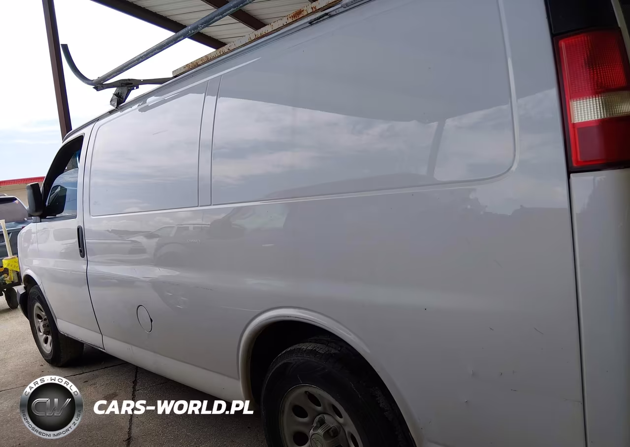 2009 Chevrolet Express 1500 Work Van VIN:1GCFG15X191142141 - 14