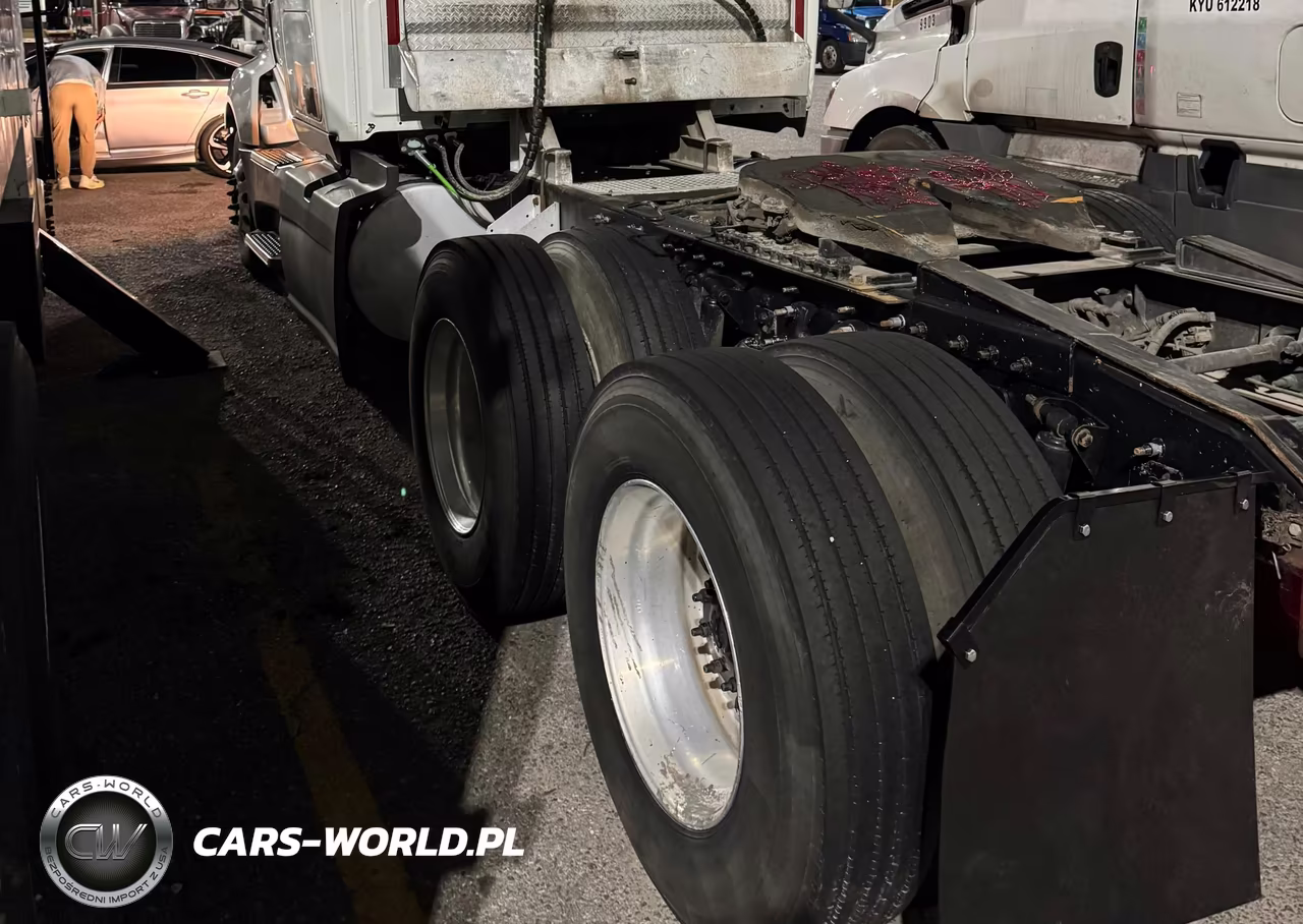 2018 International Lt VIN:3HSDZAPR9JN247695 - 15