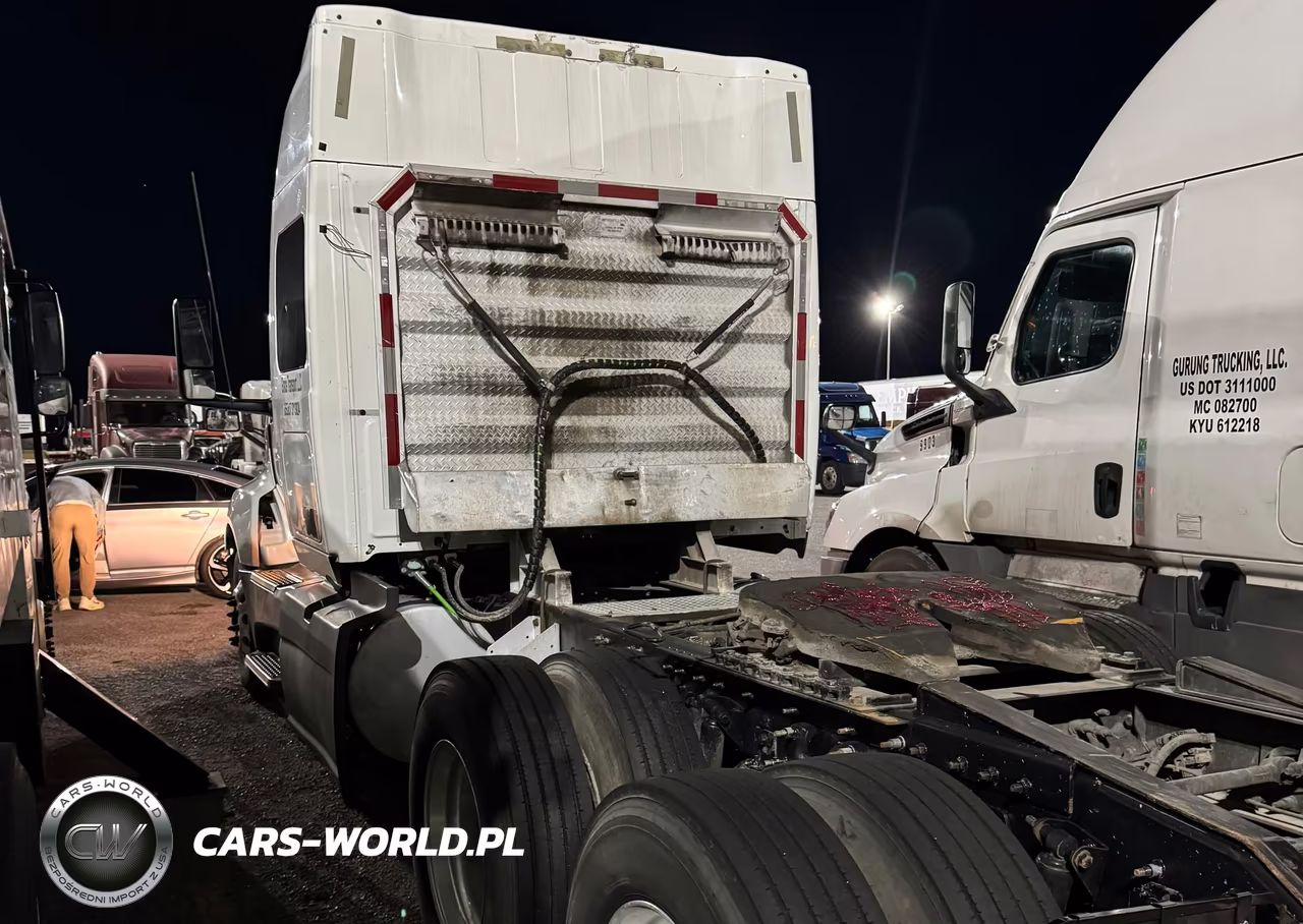 2018 International Lt VIN:3HSDZAPR9JN247695 - 3