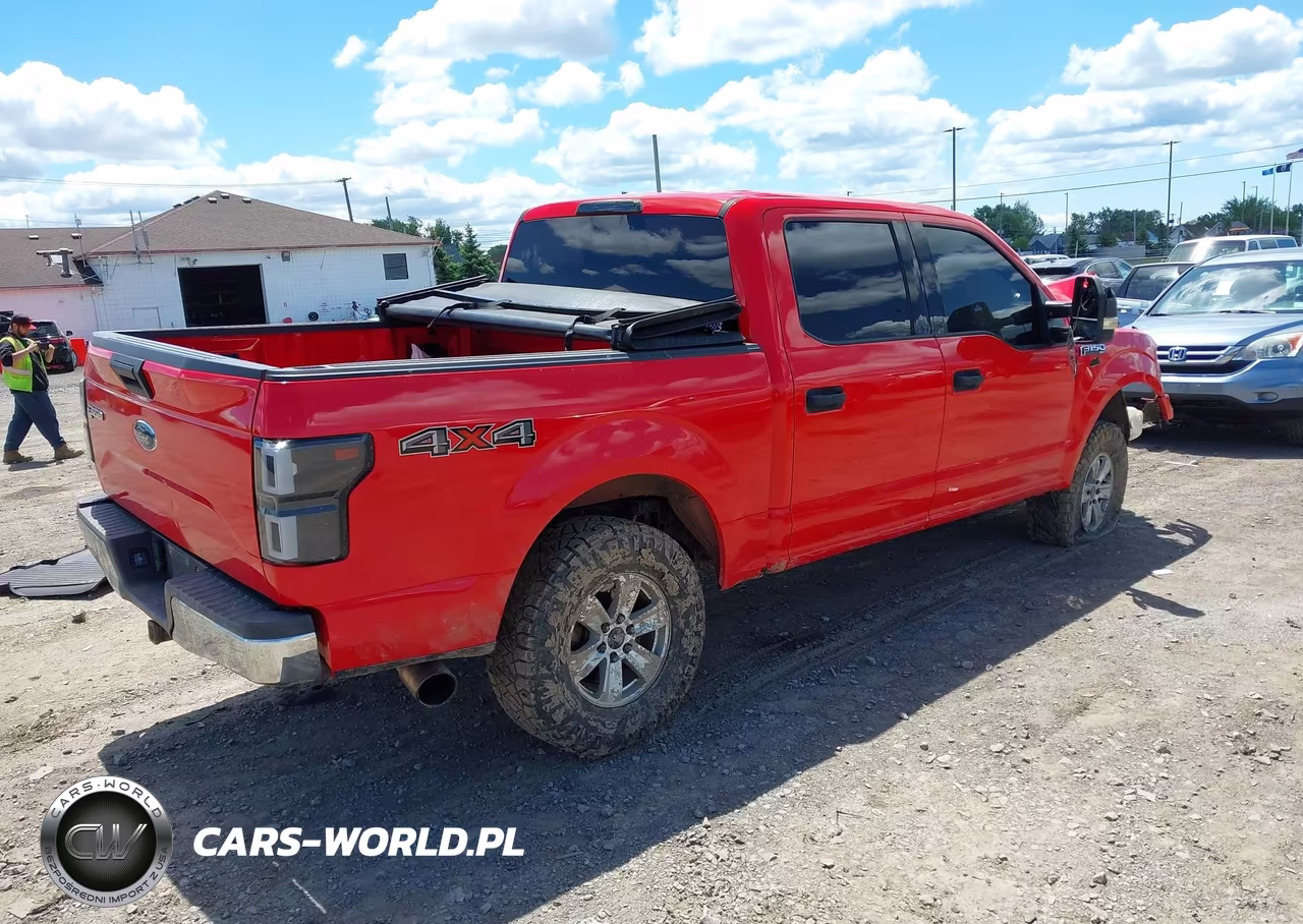 2015 Ford F-150 Xlt VIN:1FTEW1EP8FFD04943 - 4