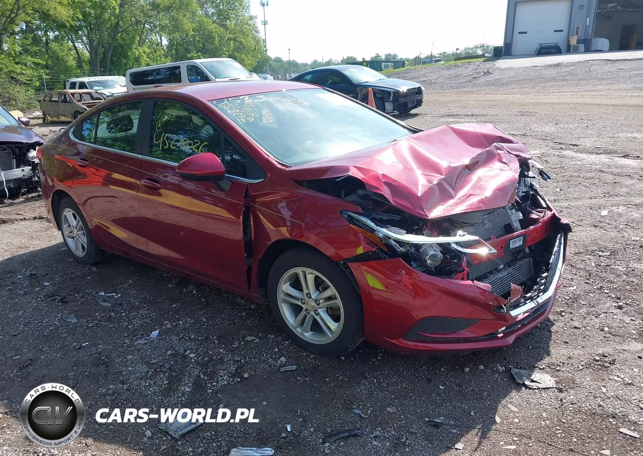 2018 Chevrolet Cruze Lt Auto – zdjęcie 1 z 16