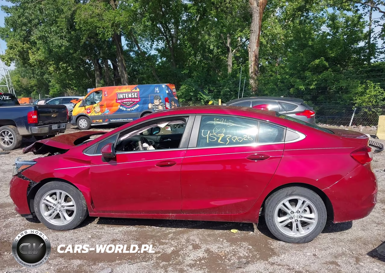 2018 Chevrolet Cruze Lt Auto VIN:1G1BE5SM4J7159113 - 14