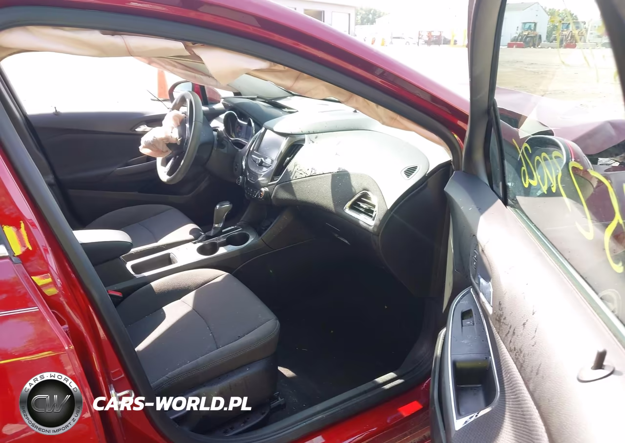 2018 Chevrolet Cruze Lt Auto VIN:1G1BE5SM4J7159113 - 5